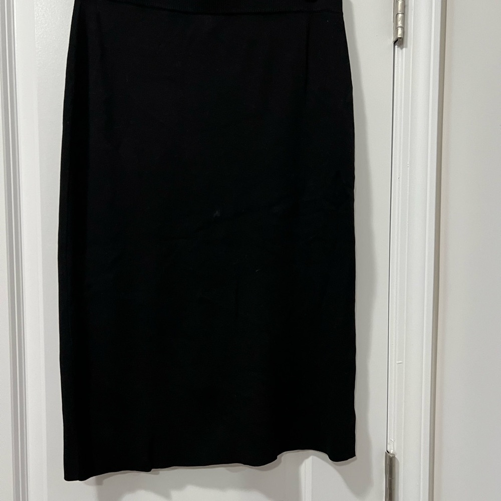 Chic Black Pencil Skirt for Women